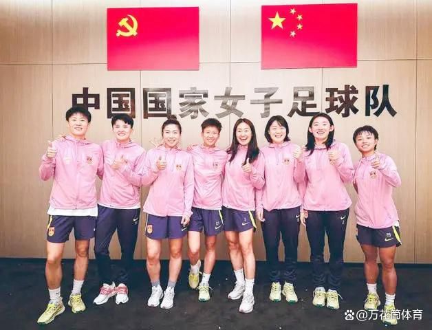 老师含紧一点h边做边添动态图